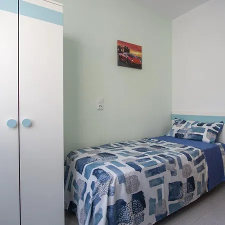 アパート Alegria Id24 *